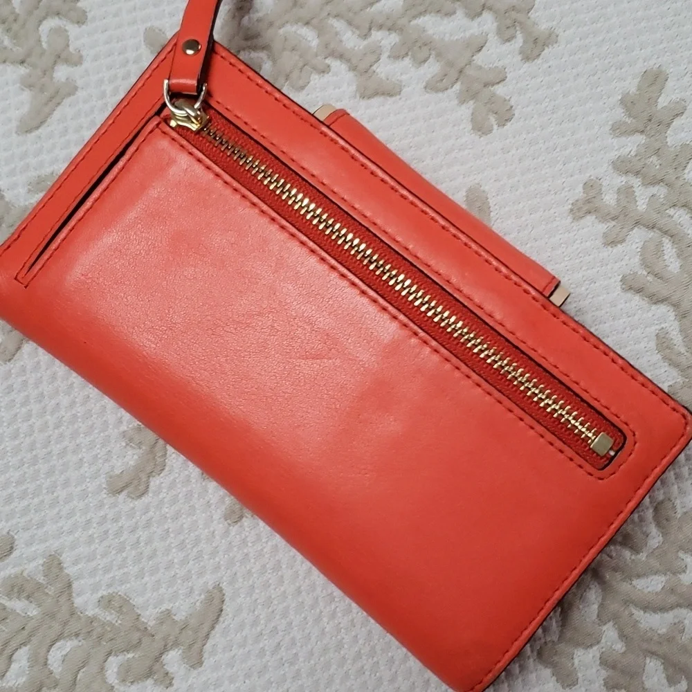 Kate Spade New York Hampton Road Stacy Turnlock Flame Bifold Wallet,